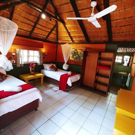 Pumusa Bushcamp Hluhluwe Exterior foto