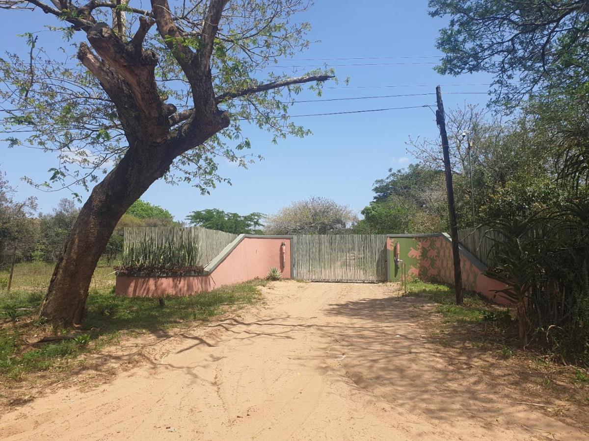 Pumusa Bushcamp Hluhluwe Exterior foto