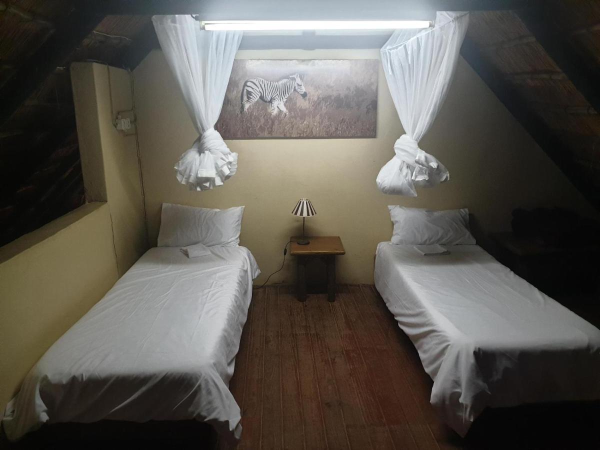 Pumusa Bushcamp Hluhluwe Exterior foto