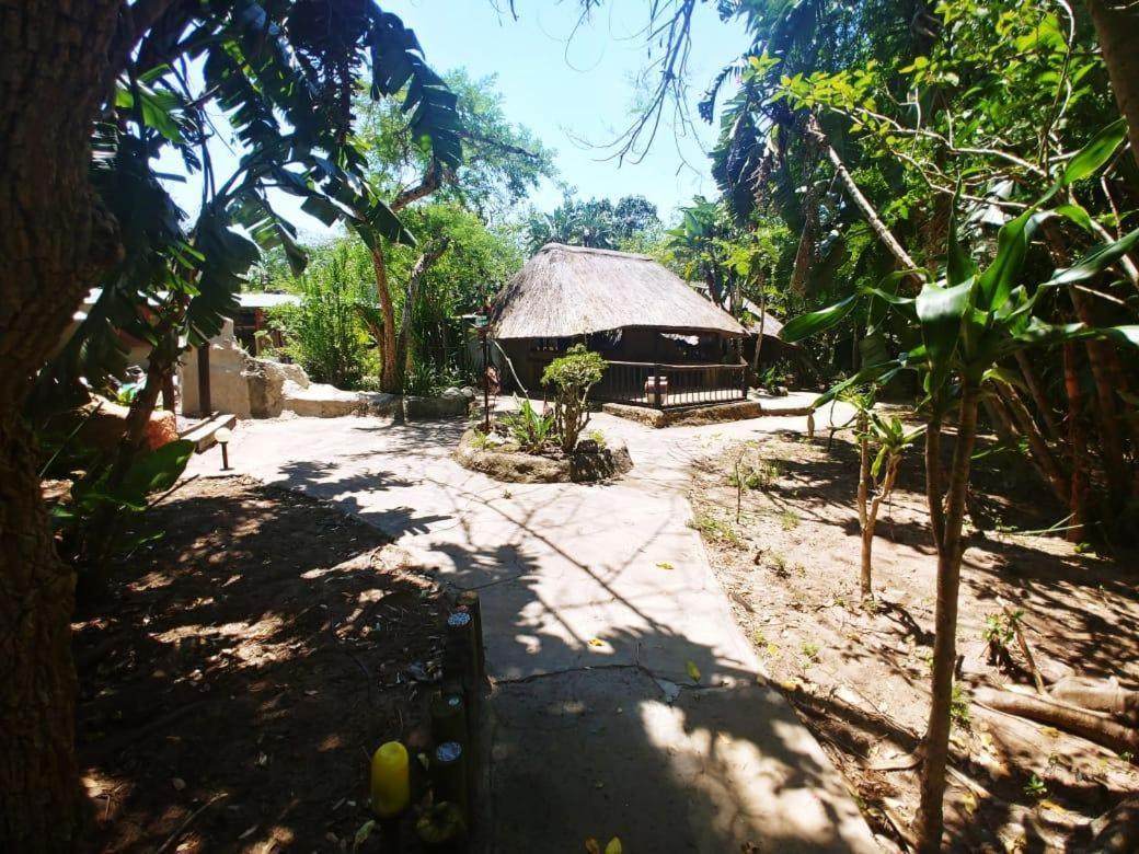 Pumusa Bushcamp Hluhluwe Exterior foto